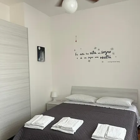 Casa Linda - Casa Vacanze 3* Bolonha